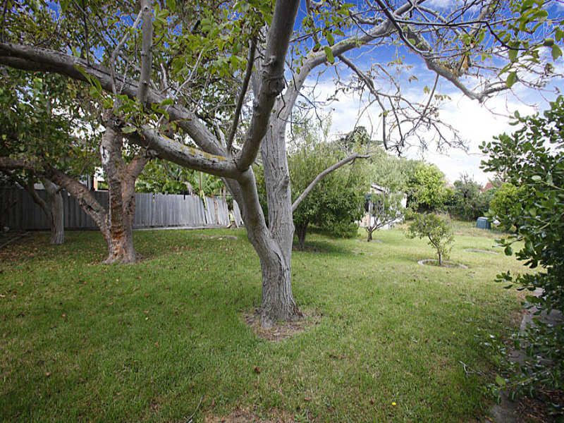 158 Queen Street, Altona - Thumbnail 2