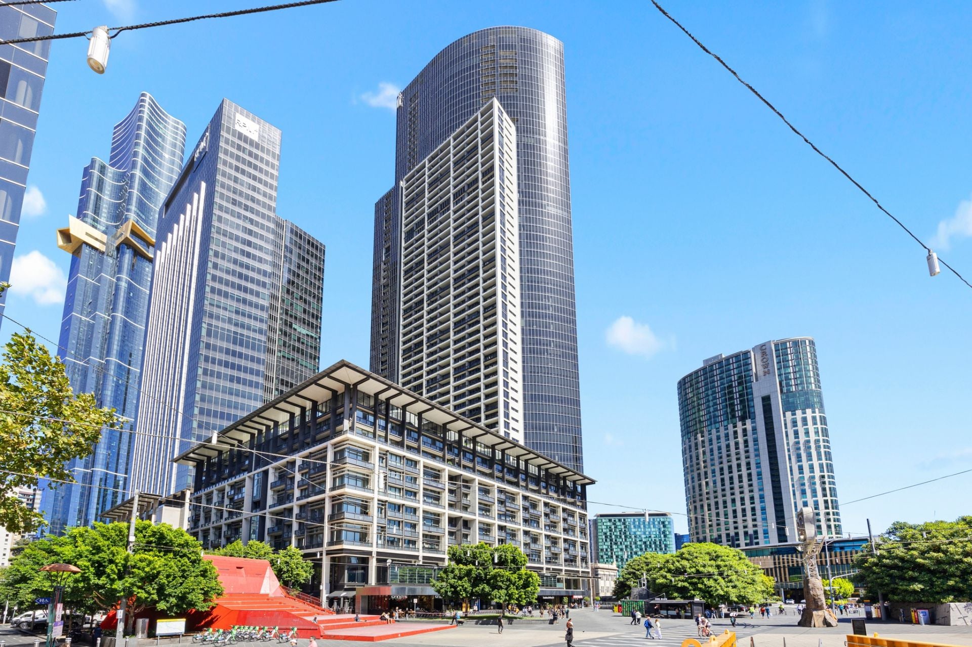 2011/1 Freshwater Place, Southbank - Thumbnail 2
