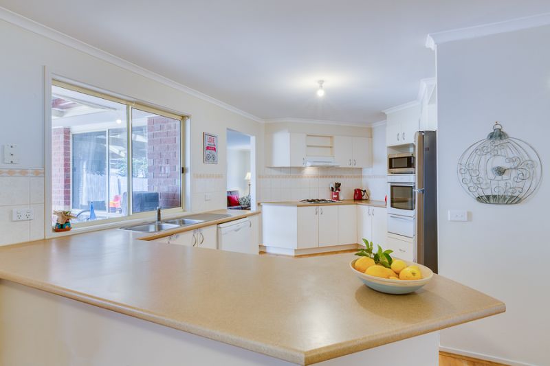 4 Davison Court, Bacchus Marsh - Thumbnail 3