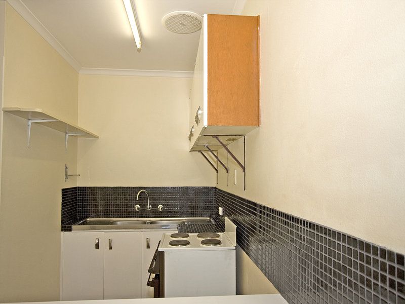 2/4 Nullagine Street, Fisher - Thumbnail 7
