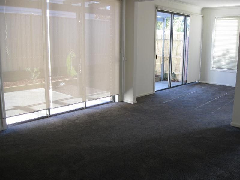Immaculate Three Bedroom Townhouse!