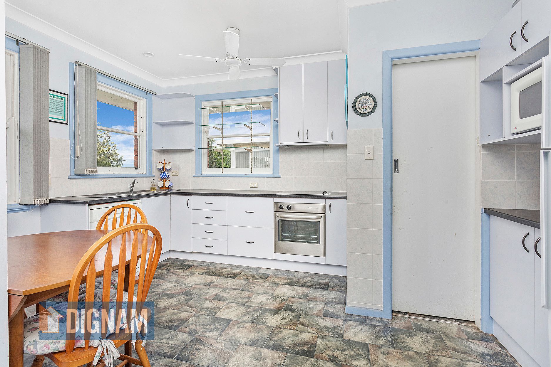 7 Gregory Street, Coniston NSW