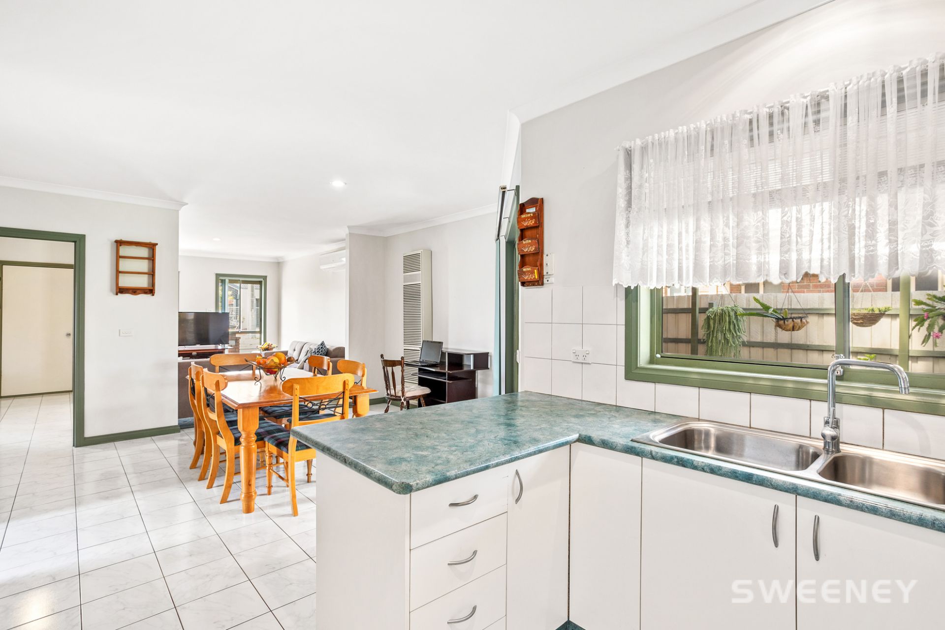 72 Trafalgar Avenue, Altona Meadows - Thumbnail 8