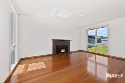3
 
 
 
  
 
 
 1
 
 
 
  
 
 
 1
 
 
 
 
 
 
 
 8 Harvil Way, Devonport TAS 7310, Devonport - Thumbnail 6