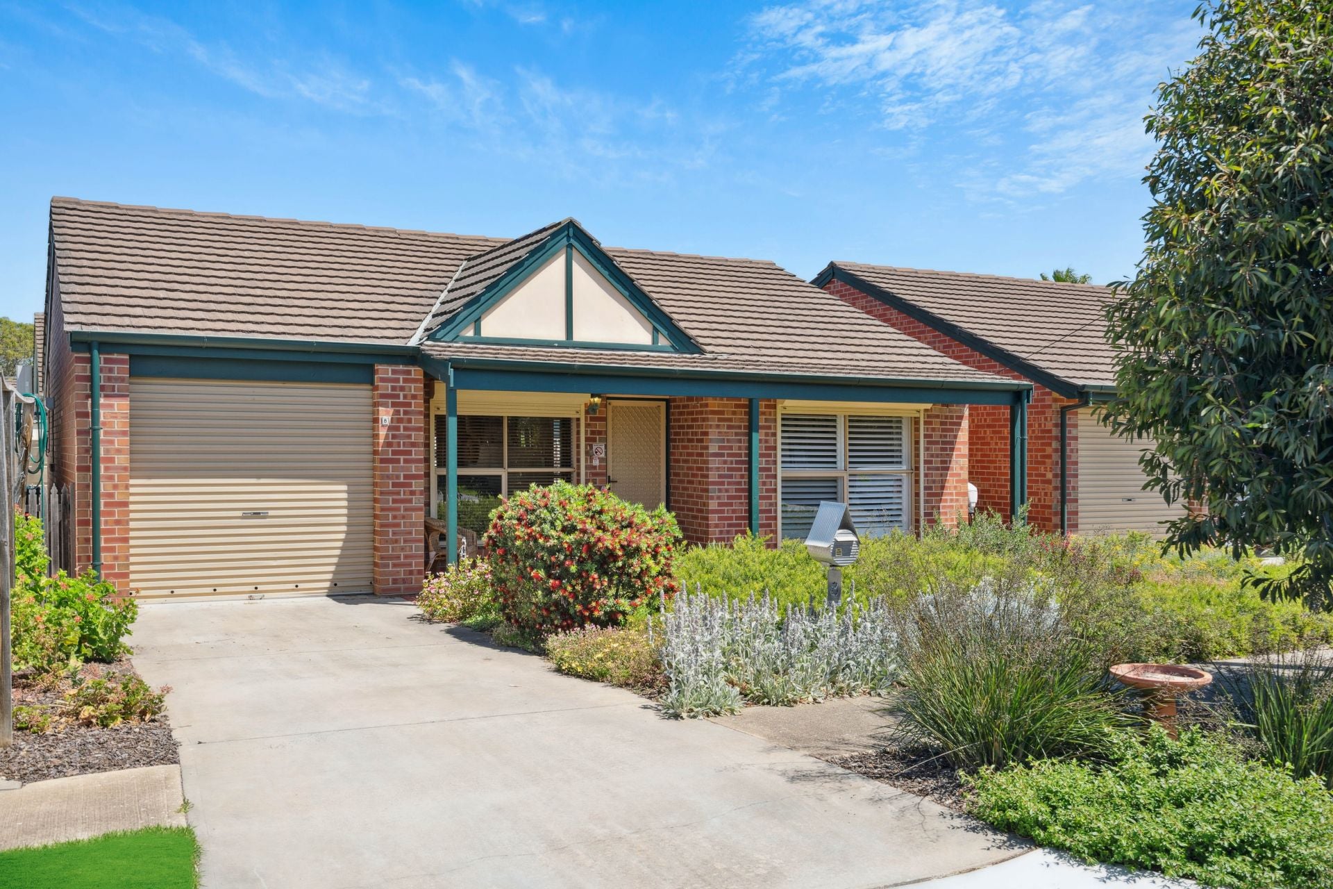 8 Teak Street, Flinders Park - Thumbnail 2