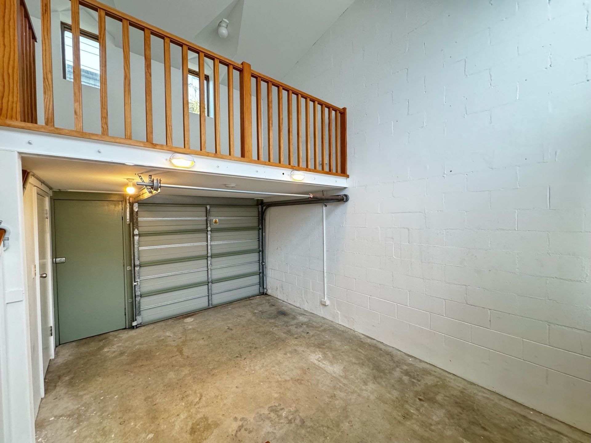 Real Estate For Lease 37a Leamington Avenue Newtown , NSW