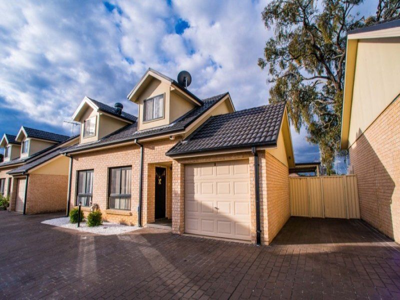 Real Estate For Sale 3/1721 Brisbane Street Oxley Park , NSW