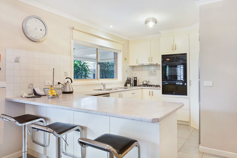 17 Alice Close, Bacchus Marsh - Thumbnail 6