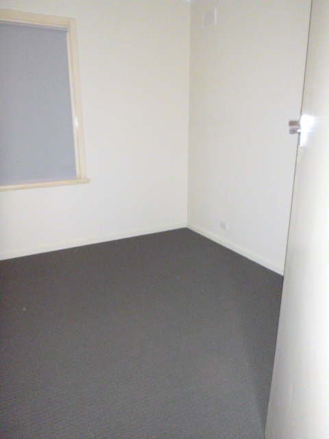 16 Woodfalls Road Elizabeth Vale 5112