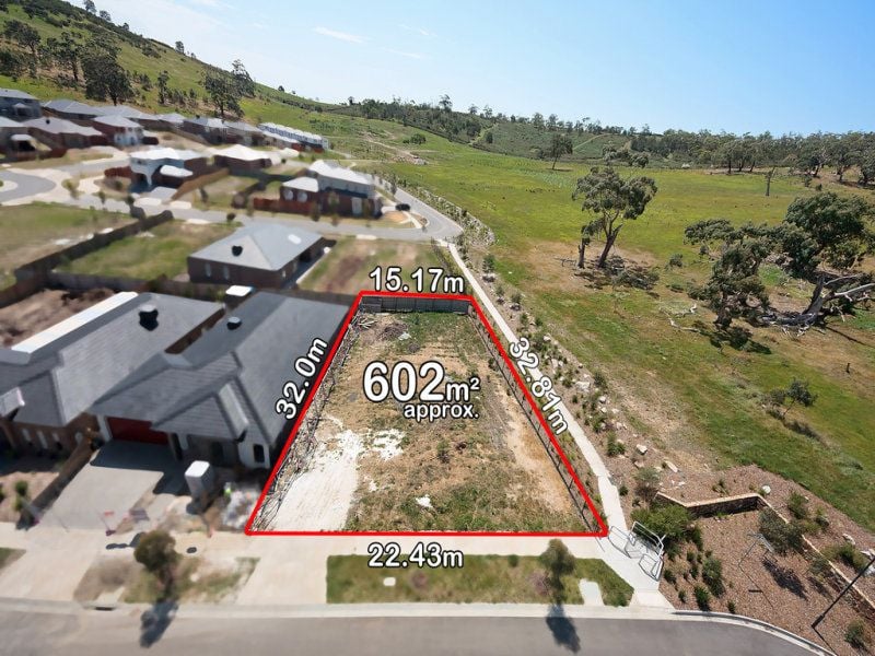20 Birdseye Circuit SOUTH MORANG, South Morang - Thumbnail 3