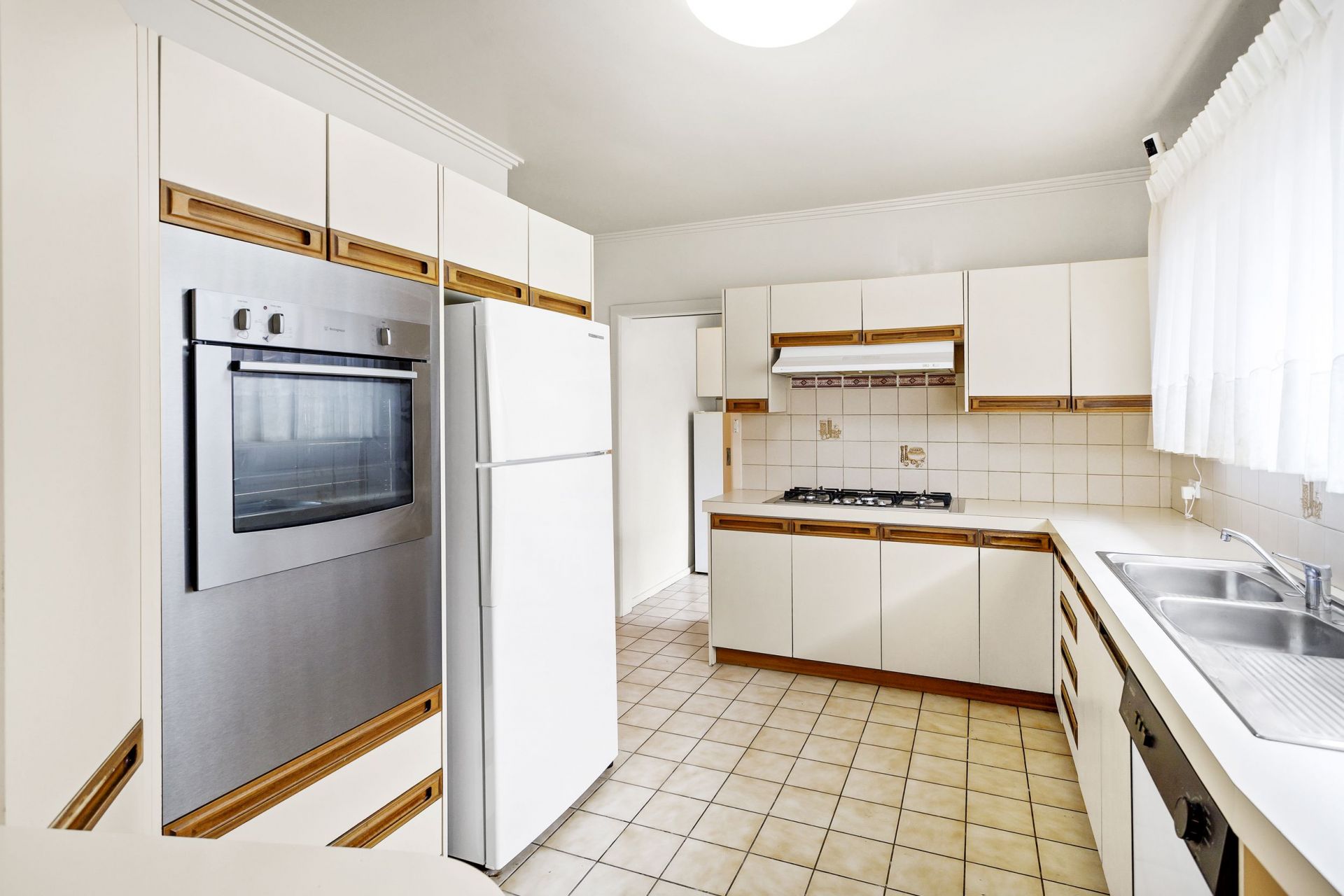 4/35 Shoobra Road ELSTERNWICK VIC, Elsternwick - Thumbnail 3