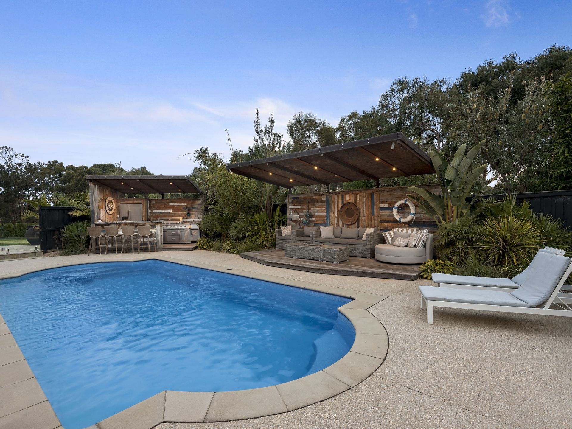 Real Estate For Sale 147 Coombes Road Torquay , VIC