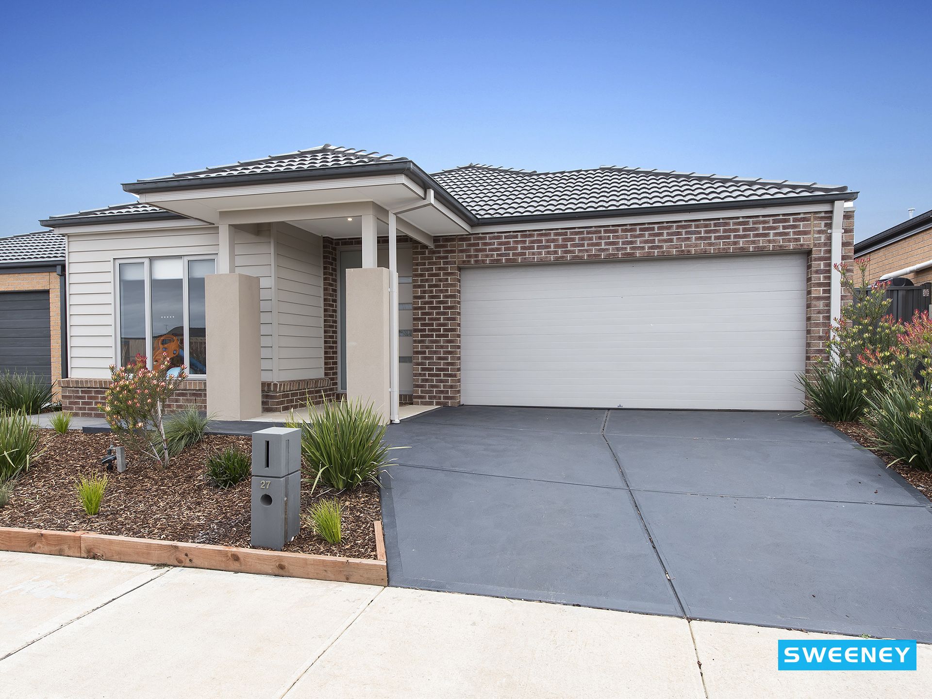 27 Aria Boulevard, Plumpton - Thumbnail 2