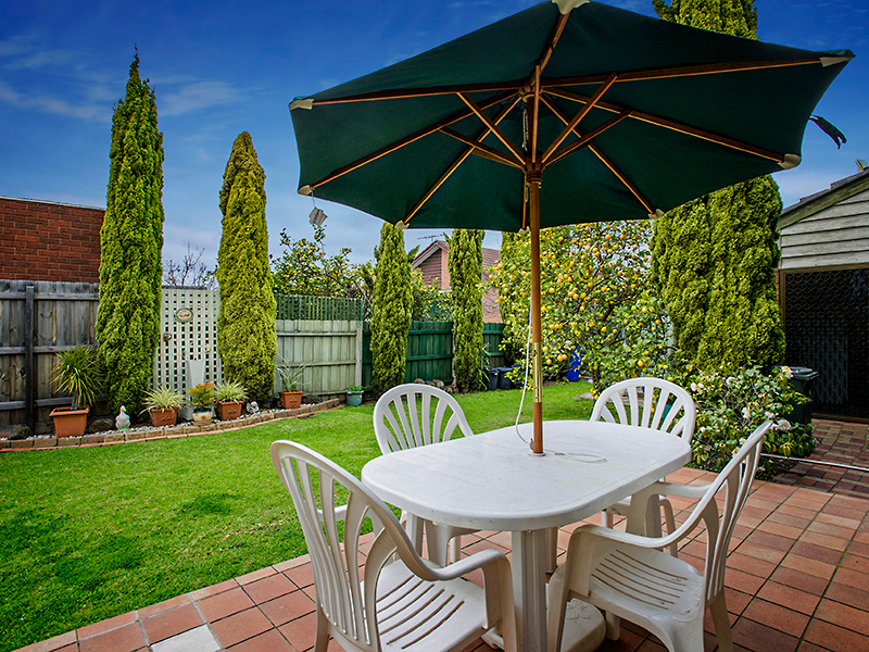 15 Langhorne Street, Altona Meadows - Thumbnail 6