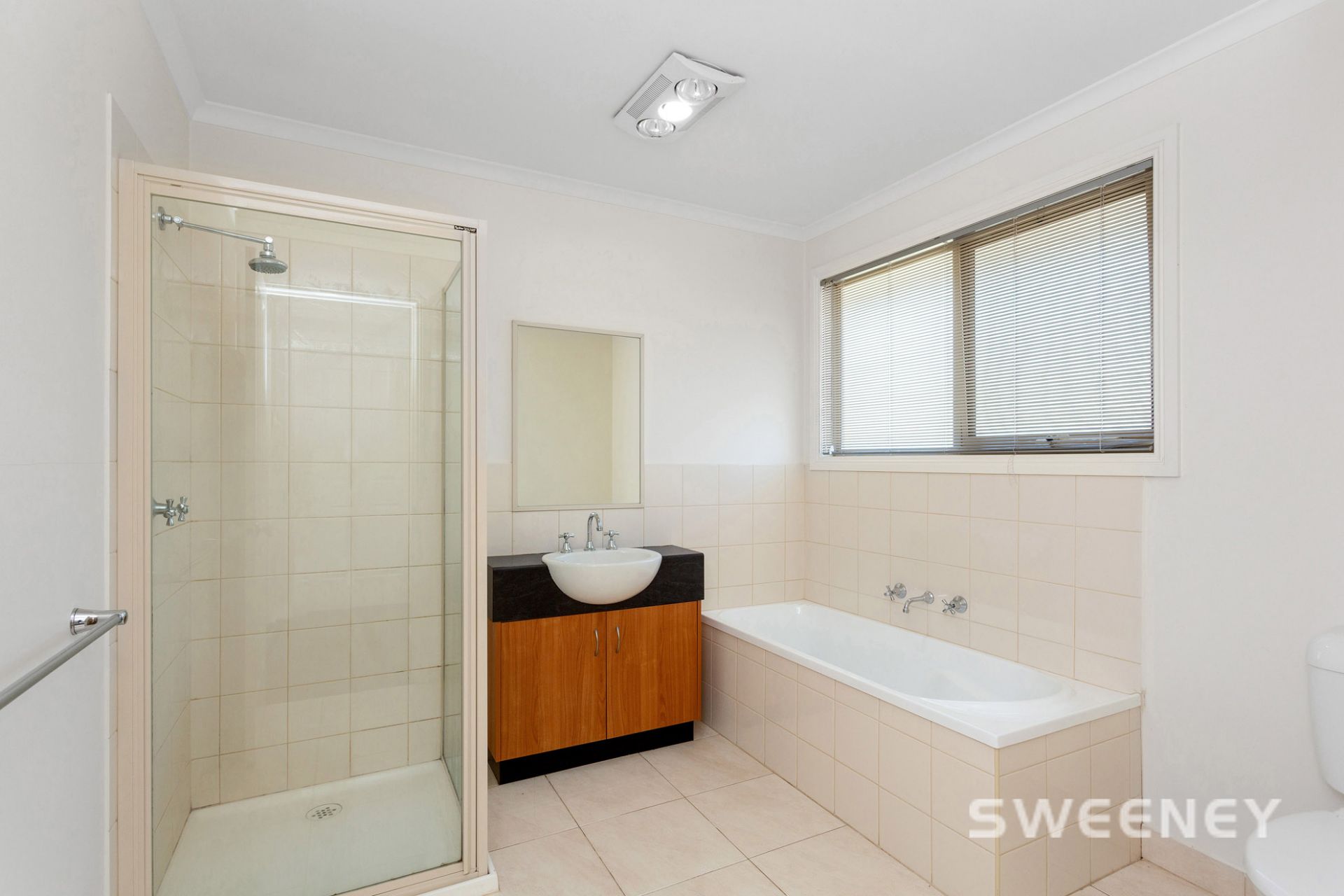 15 Hopetoun Court, Altona Meadows - Thumbnail 7