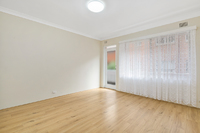 4/302 Livingstone Road, Marrickville