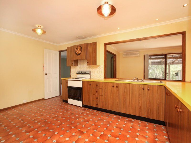 35 Metcalfe Drive, Romsey - Thumbnail 8