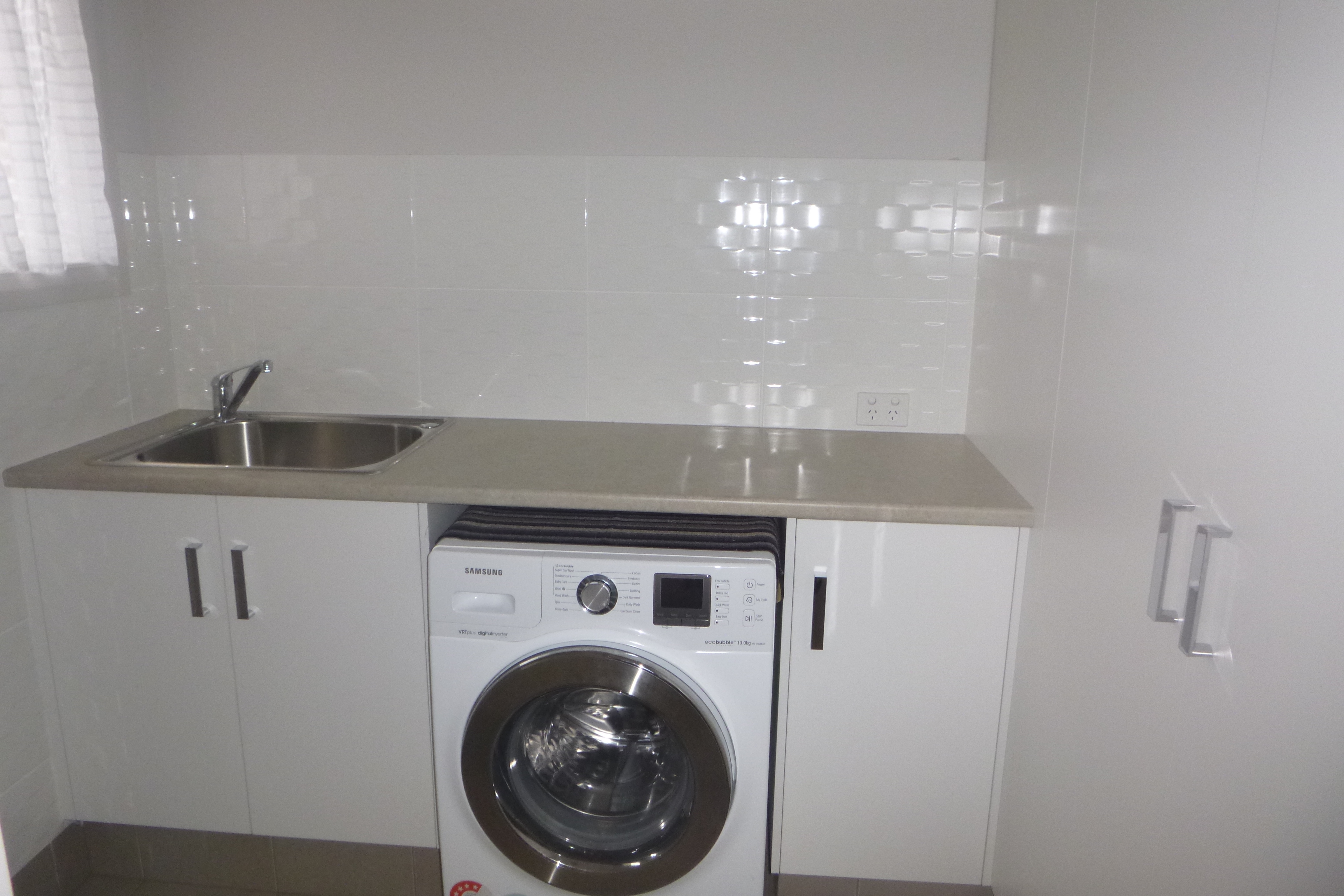 17a Weroona Ave Park Holme 5043