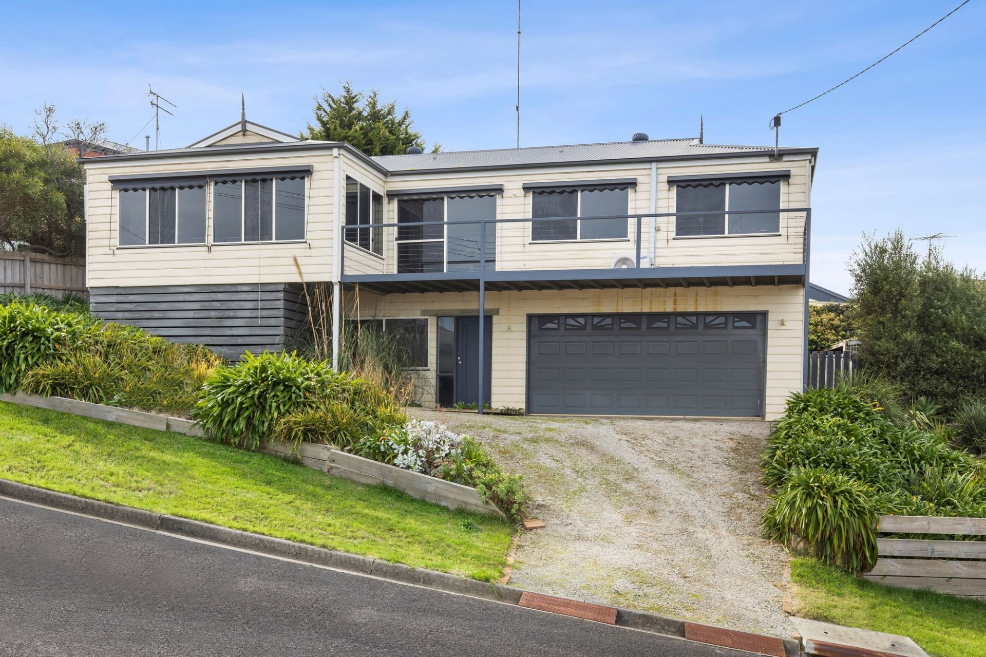 31 Northcote Road Ocean Grove Victoria, Ocean Grove - Thumbnail 2