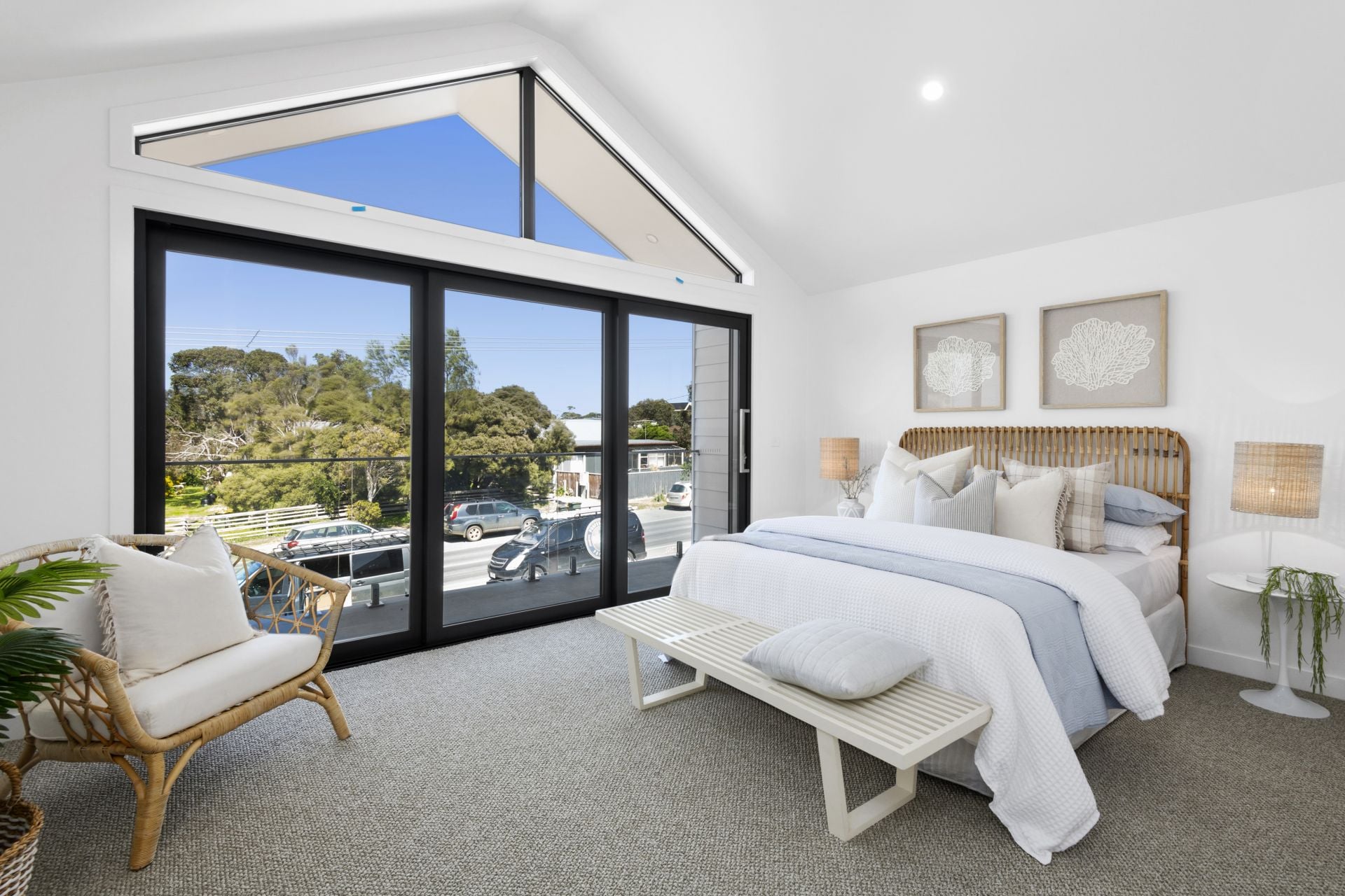 66 Beach Road, Torquay - Thumbnail 8