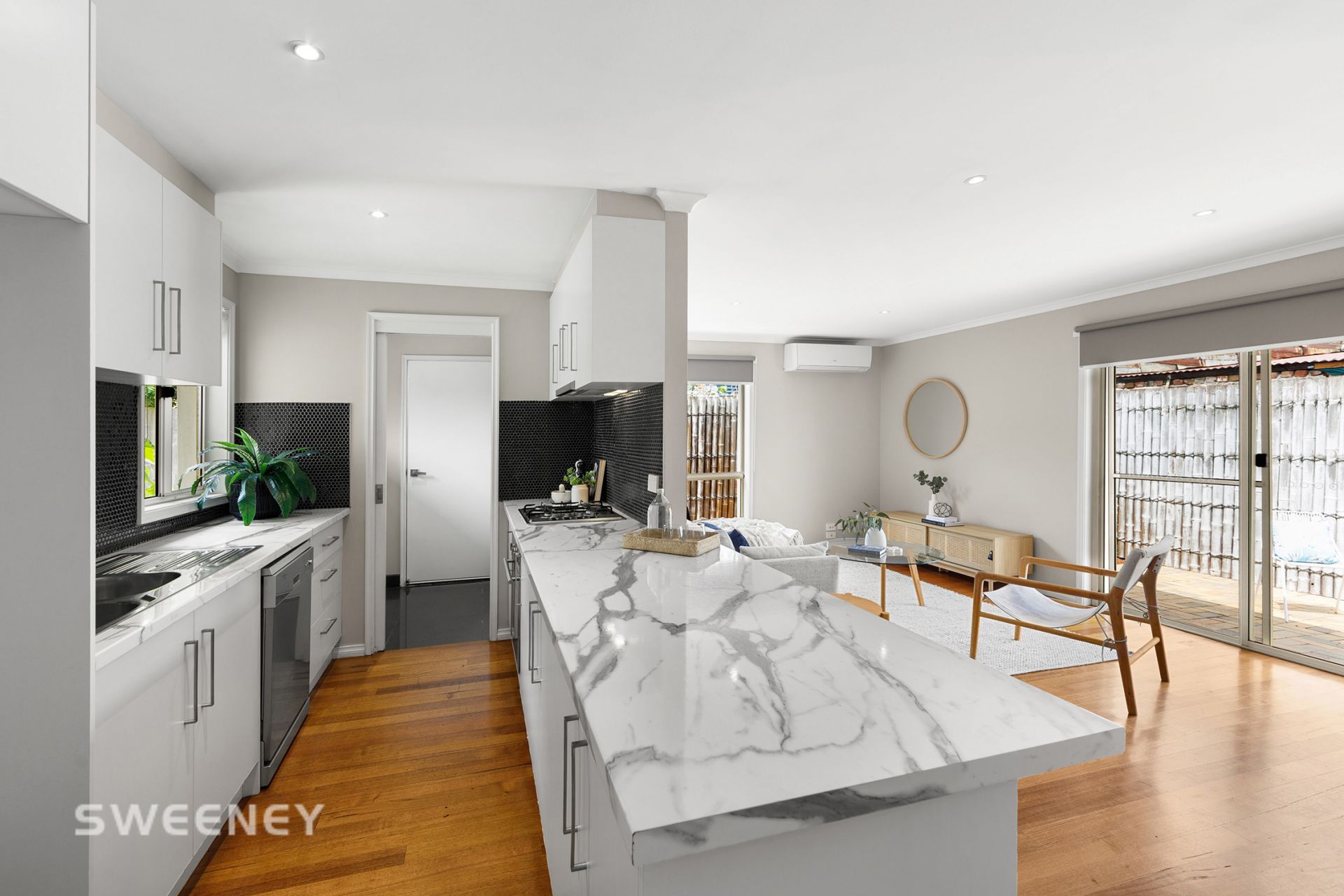 2/73 Clive Street, West Footscray - Thumbnail 6