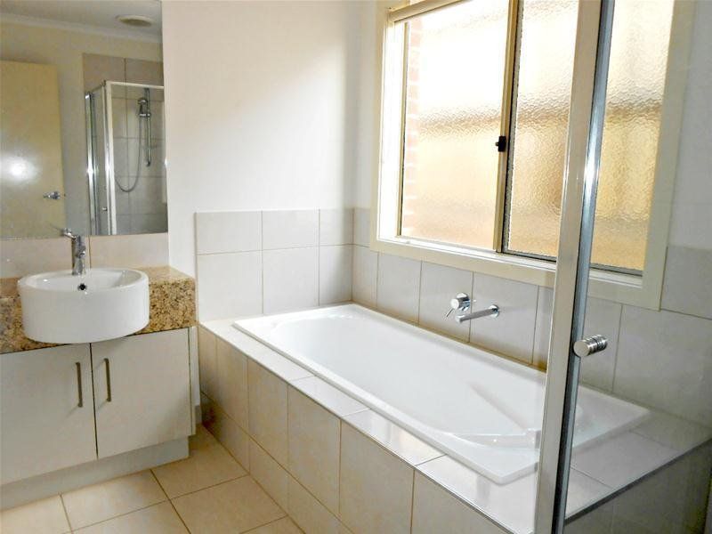 IMMACULATE 4 BEDROOM HOME