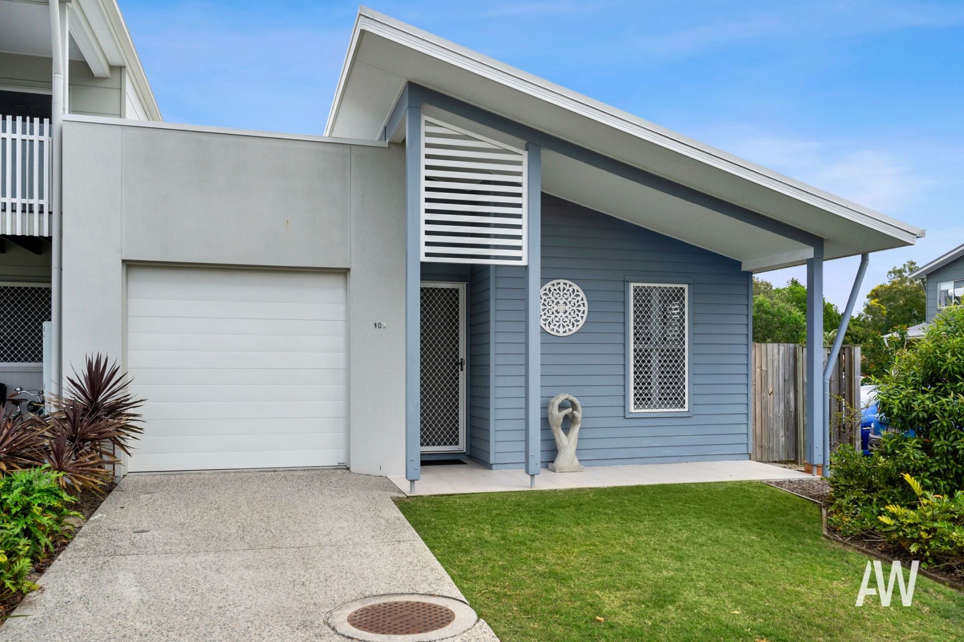 107 Paradise Circuit Maroochydore QLD, Maroochydore - Thumbnail 2
