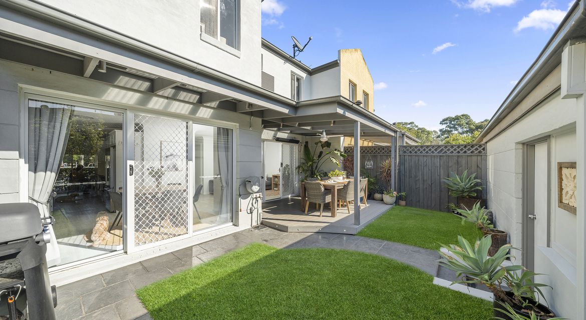 Rouse Hill 22 Noble Way