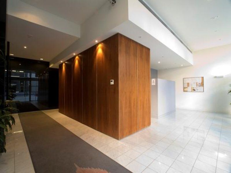 1601/22-40 Wills Street MELBOURNE VIC, Melbourne - Thumbnail 2