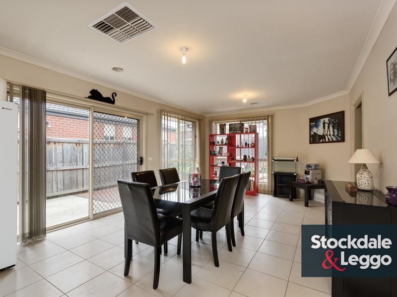 18 Jenolan Way SOUTH MORANG, South Morang - Thumbnail 6