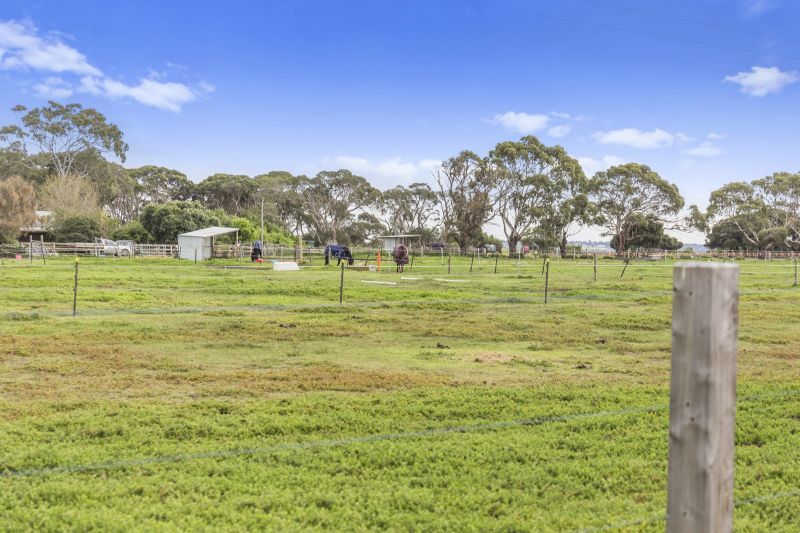 15 Eddystone Court Barwon Heads VIC, Barwon Heads - Thumbnail 2