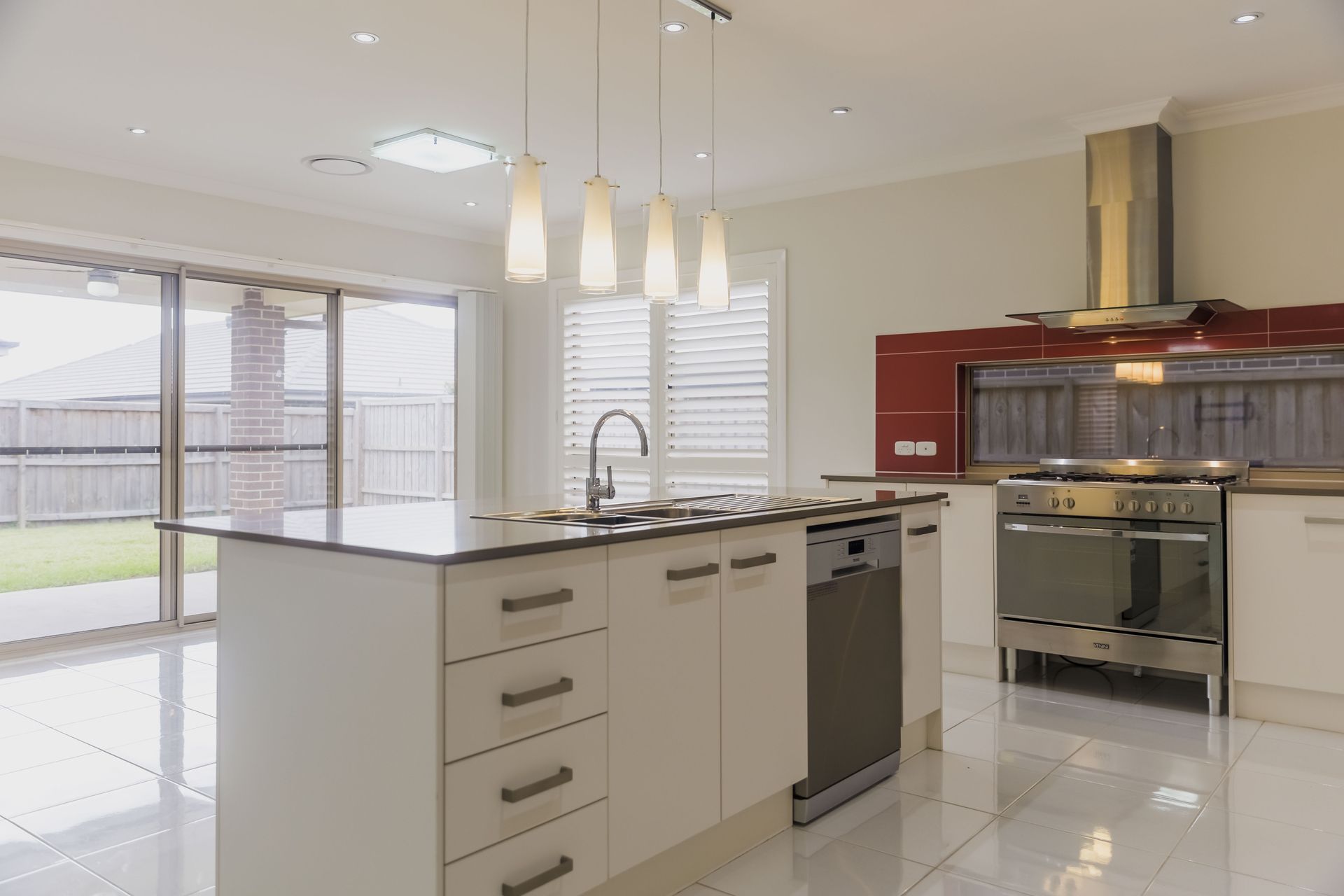 Colebee 33 Brookwater Circuit