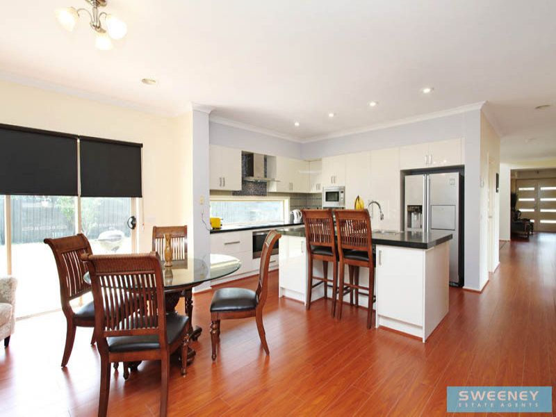 24 Central Parkway, Caroline Springs - Thumbnail 4