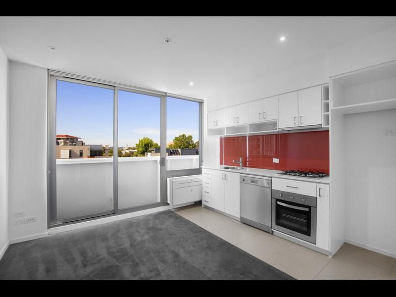 504/77 River Street, South Yarra - Thumbnail 2