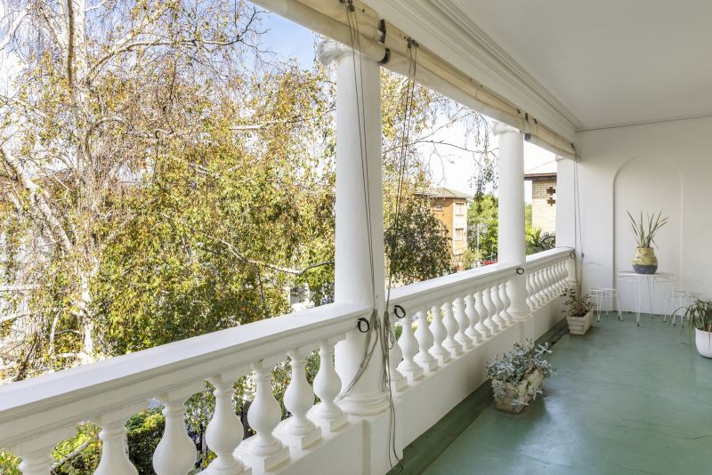 8 Burnett Street, St Kilda