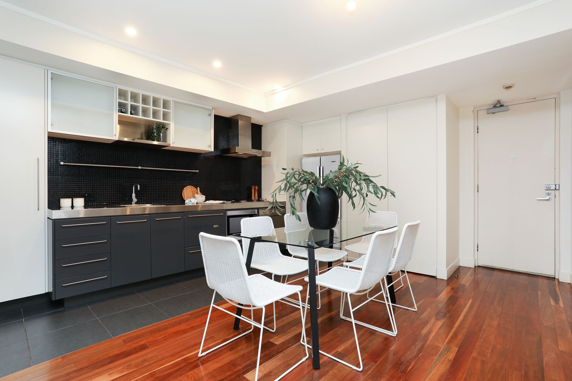 133/169-175 Phillip Street, Waterloo, Waterloo - Thumbnail 4