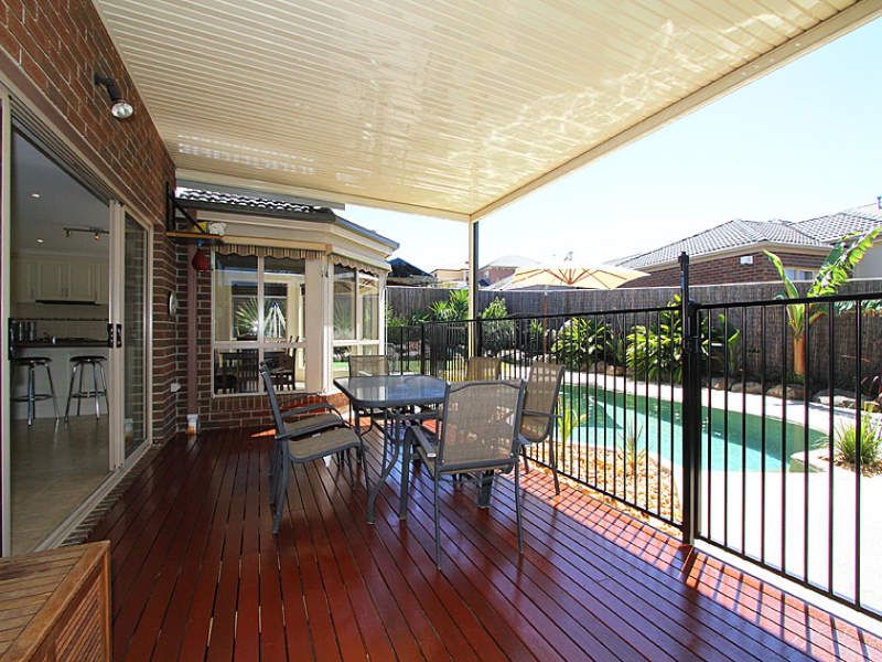 2 Kanooka Avenue SOUTH MORANG, South Morang - Thumbnail 6