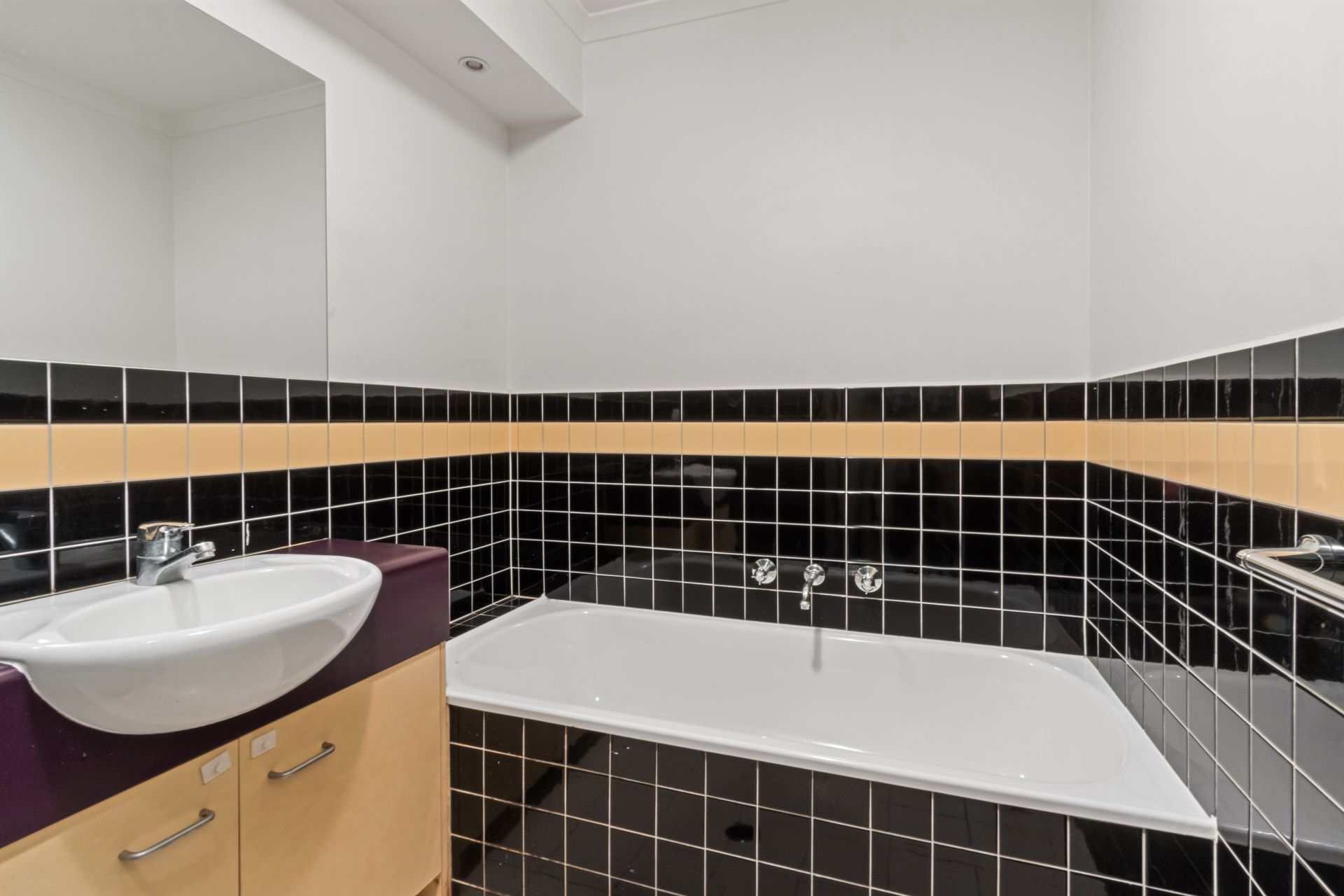 Generous two bedroom apartment!