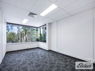 LIGHT FILLED OFFICE WITH 3 EXCLUSIVE CAR PARKS!