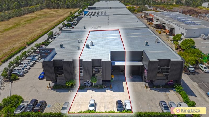 Premium 826sqm Warehouse!