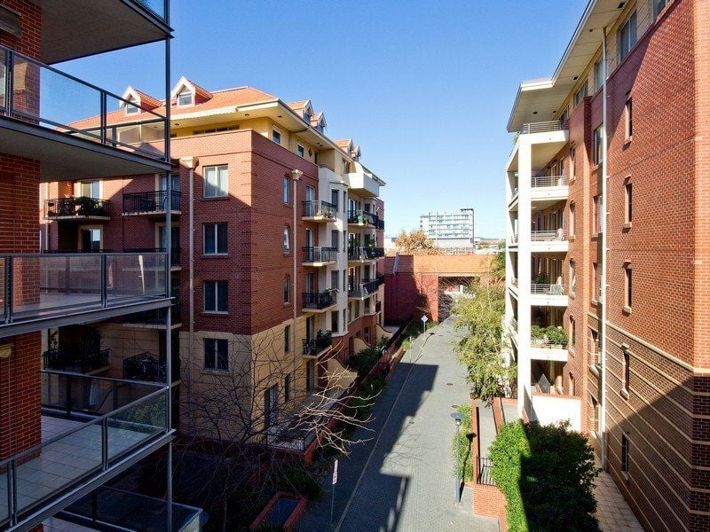 24/9 Ebenezer Place Adelaide 5000