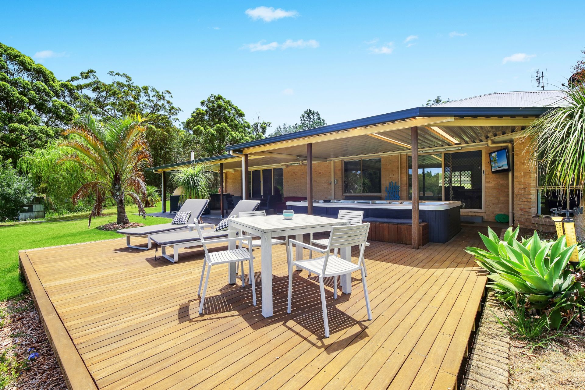 Real Estate For Sale 140 Bruce Crescent Wallarah , NSW