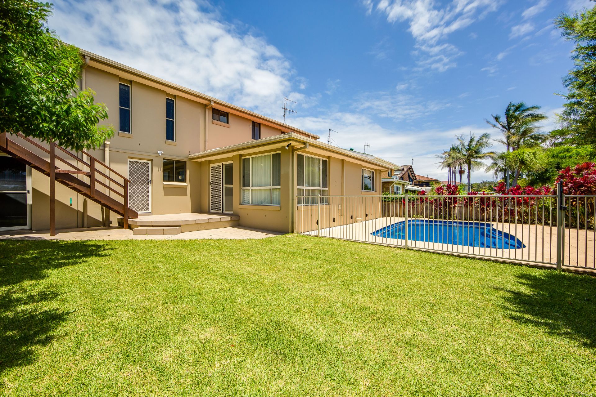 6 Bourne Street Port Macquarie NSW, Port Macquarie - Thumbnail 2