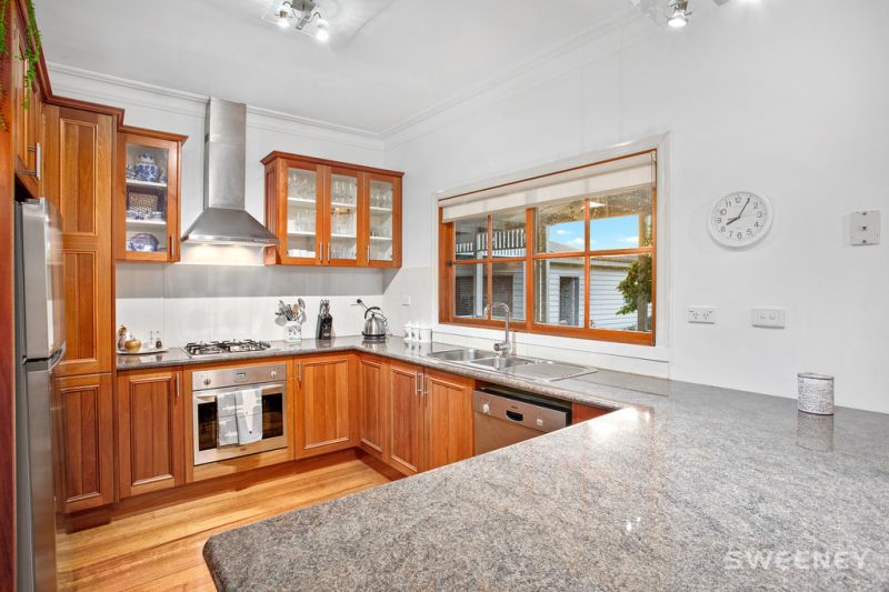 13 Mahon Avenue, Altona North - Thumbnail 3