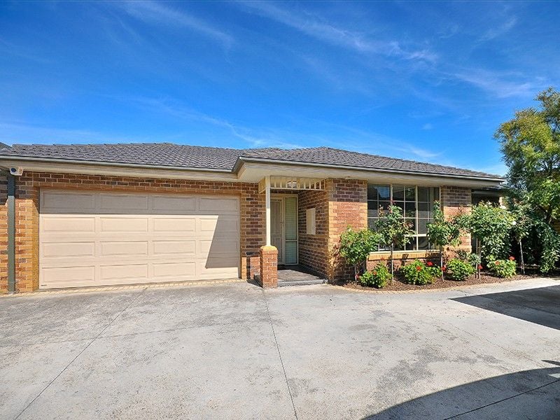 Spacious , Private and in a fantastic location. Ready for lease start of July THREE BEDROOM UNIT !!!