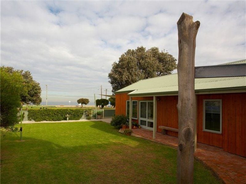 44 Queen Street, Altona - Thumbnail 6