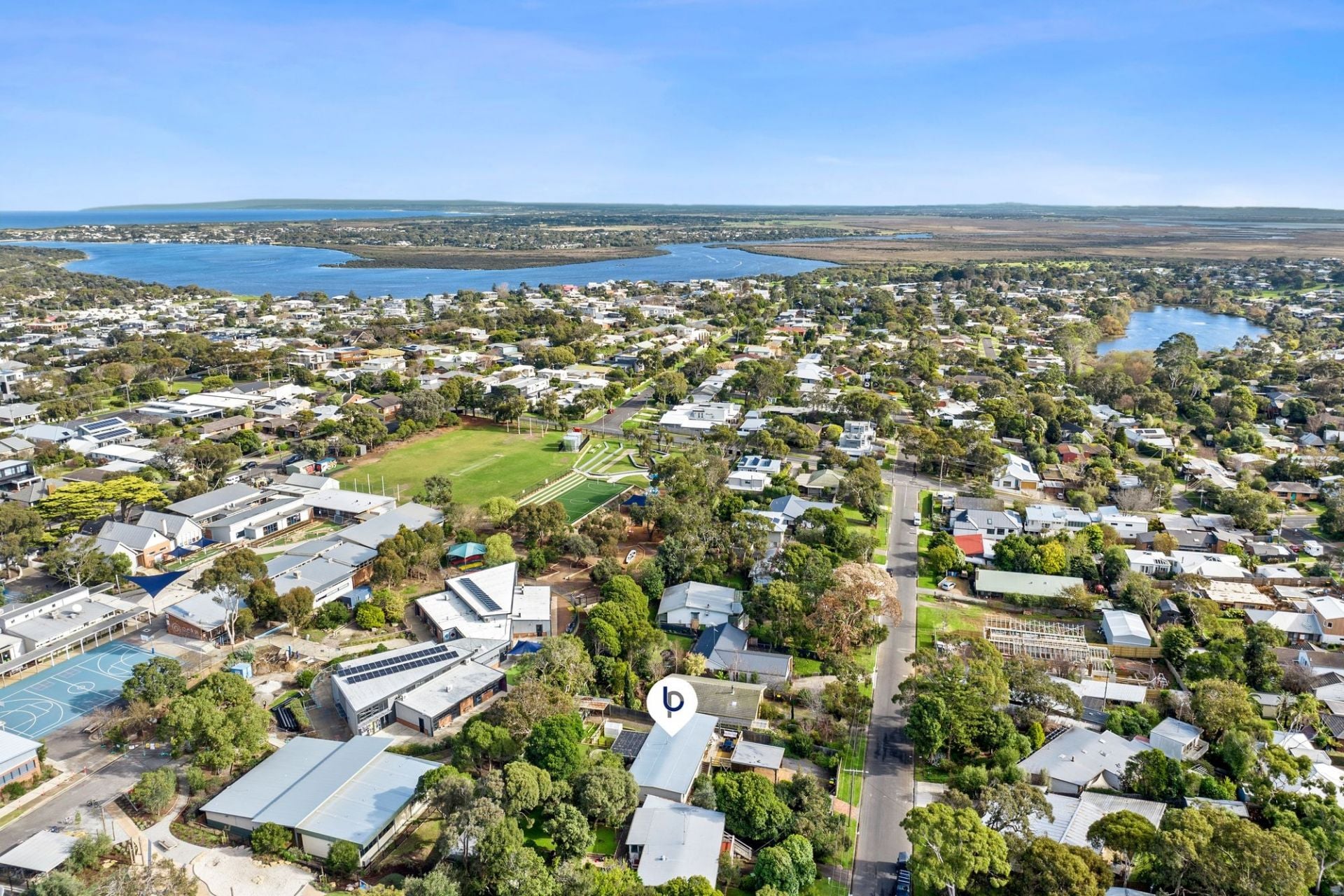 18 Epworth Street Ocean Grove VIC, Ocean Grove - Thumbnail 2