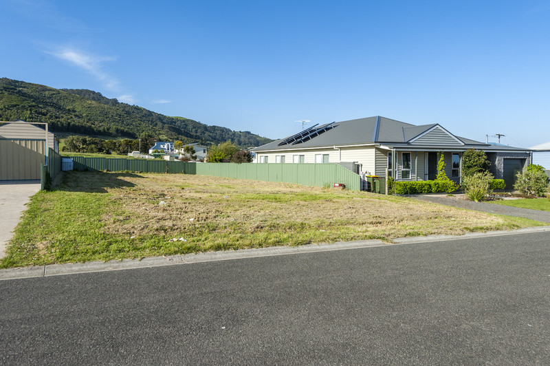 4 Park Avenue, Apollo Bay, VIC, Apollo Bay - Thumbnail 3