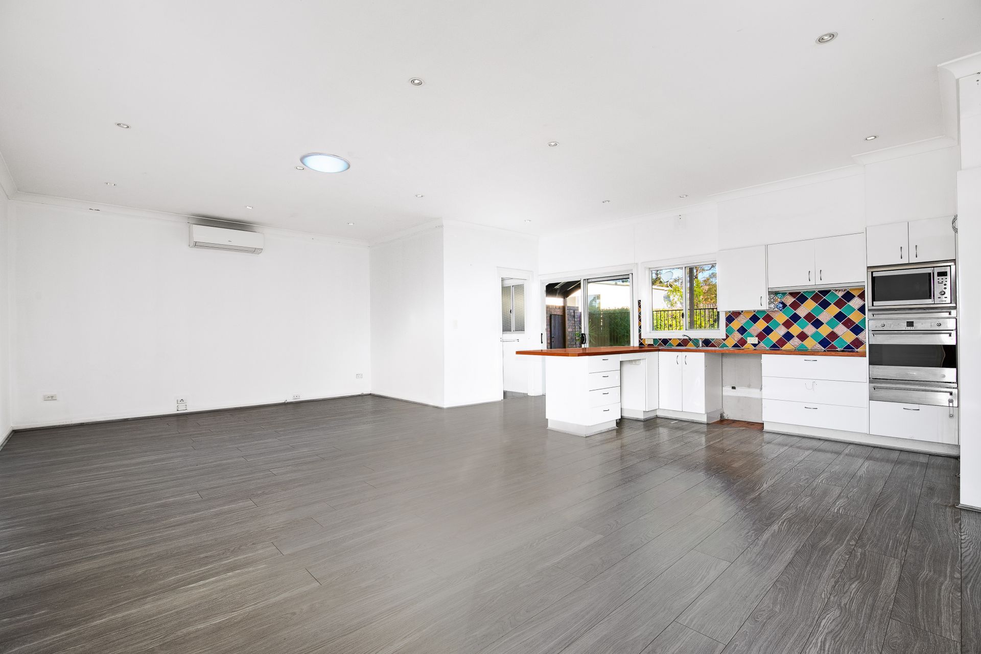 26 Gwawley Parade, Miranda, Miranda - Thumbnail 5
