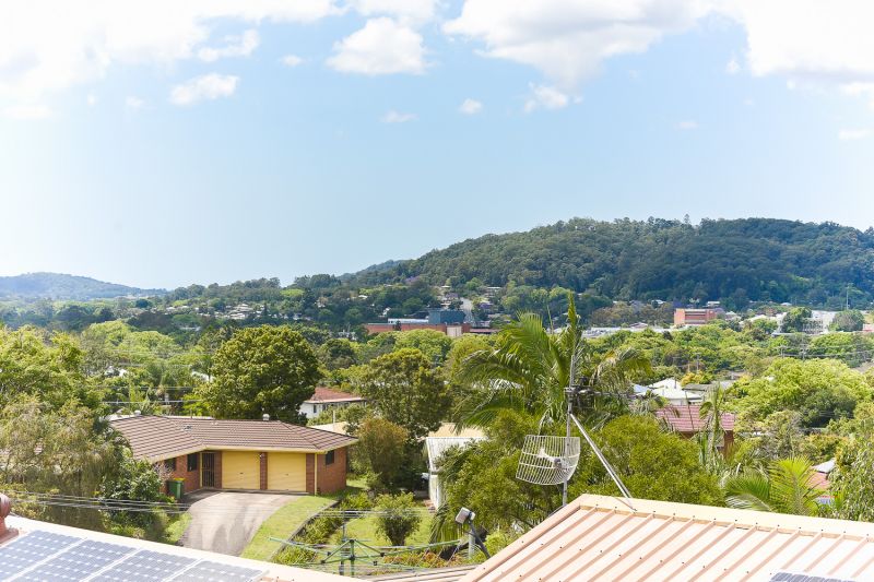 18 Stuart Place Nambour QLD, Nambour - Thumbnail 4